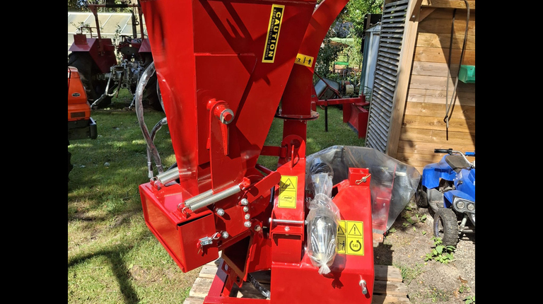 Takkenversnipperaar BX42RS